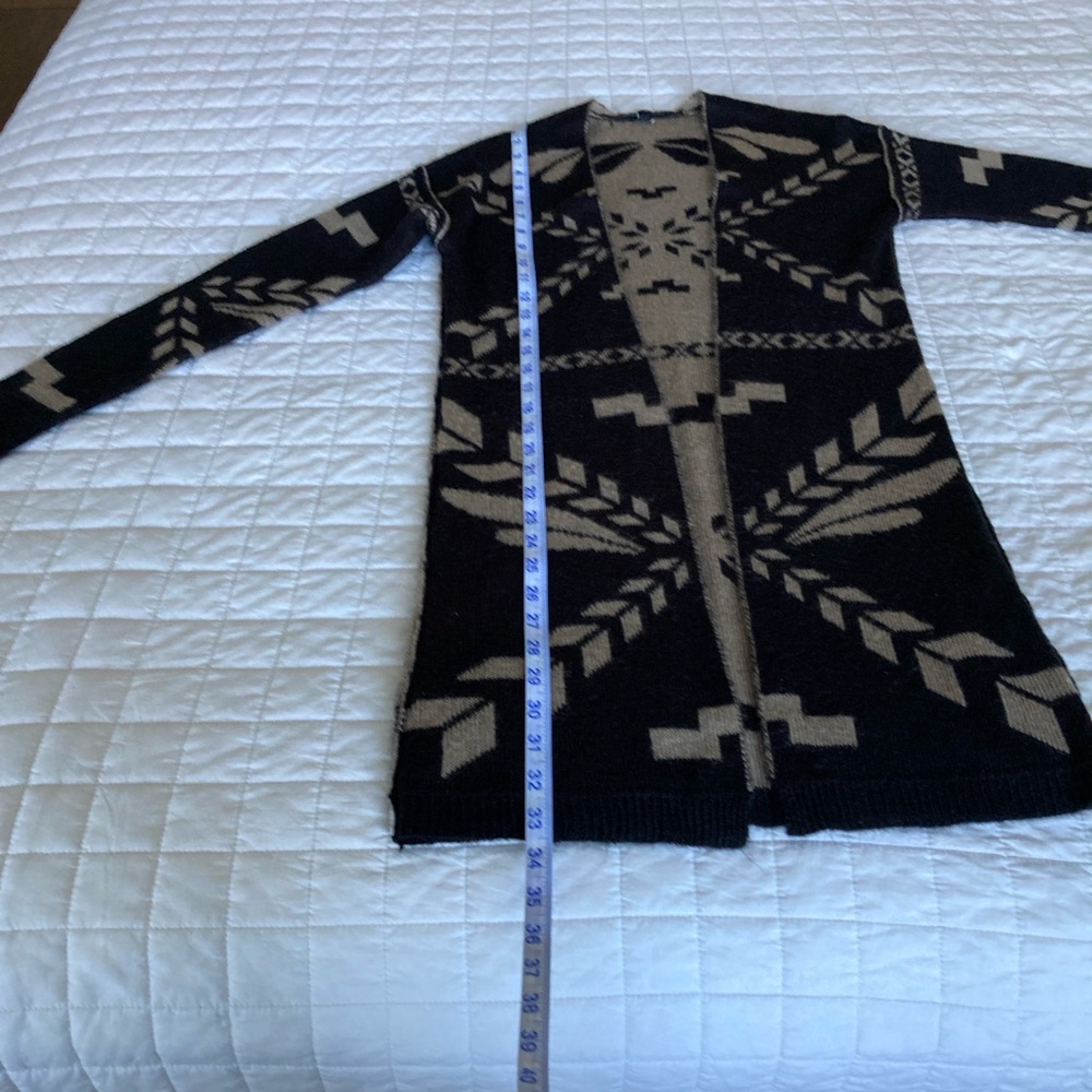 Derek Heart Chocolate Brown and Cream Patterned Cardigan - Picture 5 of 9